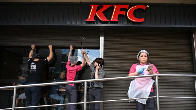 Verbrauchergruppe in China ruft zu Boykott von KFC auf — RT DE