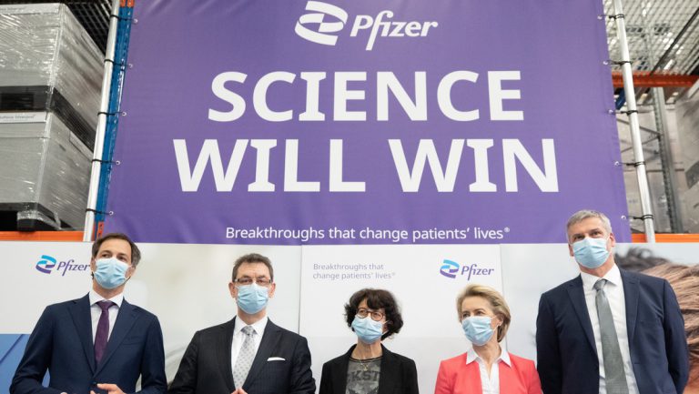 Von der Leyens Impfstoff-Deal mit Pfizer ist ein schlechter Witz — RT DE
