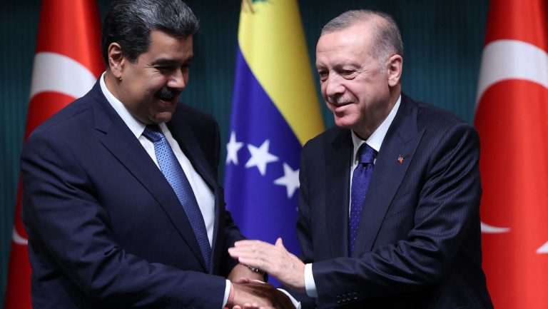 Venezuela und die Türkei – Zeichnet sich eine strategische Partnerschaft ab? — RT DE