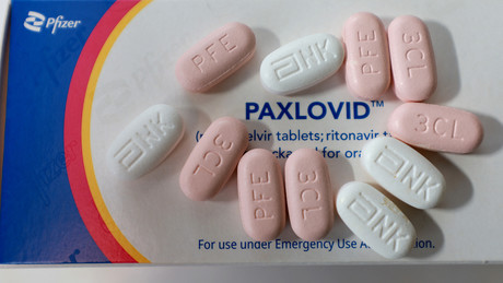 COVID-19: Wirksamkeit der Pfizer-Pille Paxlovid bei unter 65-Jährigen fraglich