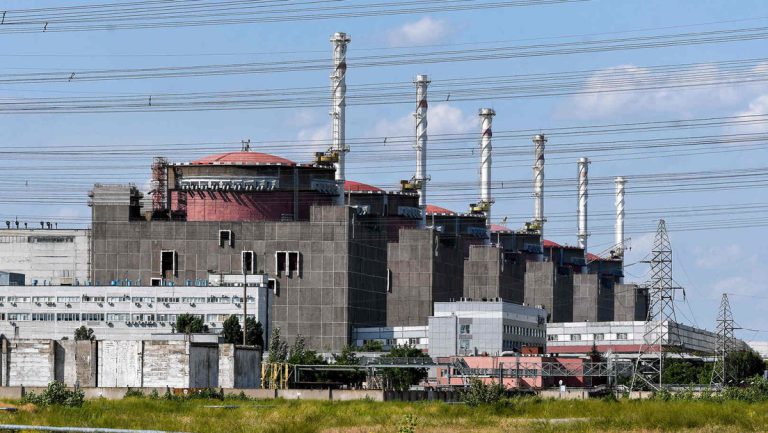 Ukrainische Truppen versuchten, das Kernkraftwerk Saporoschje einzunehmen — RT DE