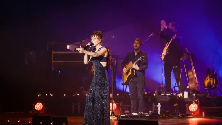 Französische Sängerin ZAZ sagt Kanada-Tour ab, weil sie sich nicht impfen lassen will — RT DE