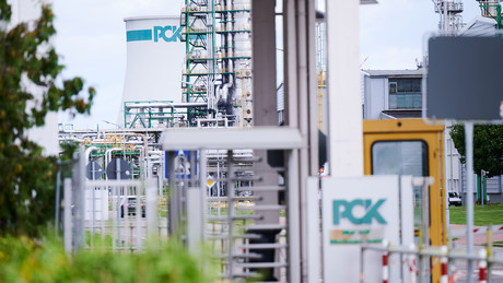 Bund verstaatlicht Rosneft Deutschland – Sachsens Kretschmer übt Kritik und warnt vor "Mangellage"