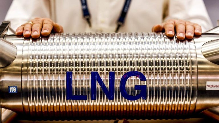 Großbritannien will 20 Jahre lang LNG aus den USA beziehen — RT DE