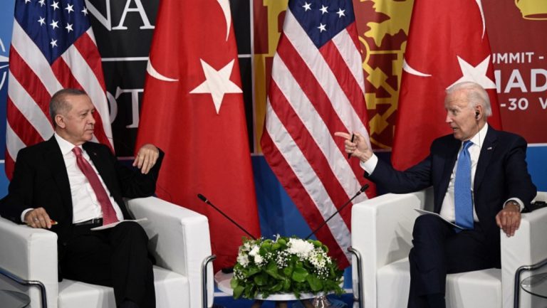 USA setzen Türkei wegen Russland weiter unter Druck — RT DE
