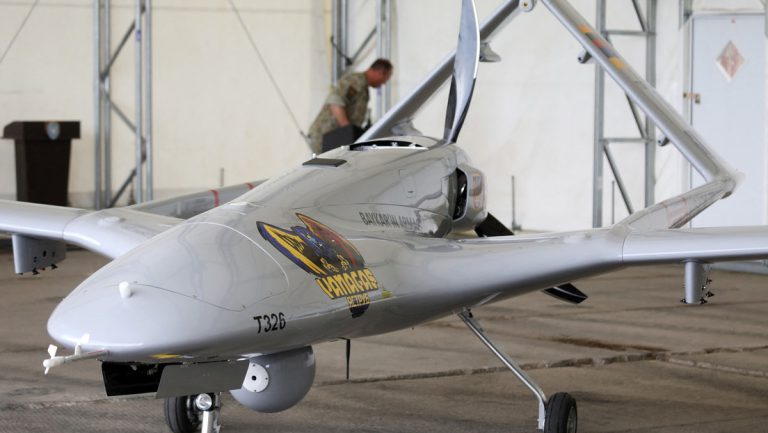 Ukraine steckt hinter dem Drohnenangriff auf der Krim — RT DE