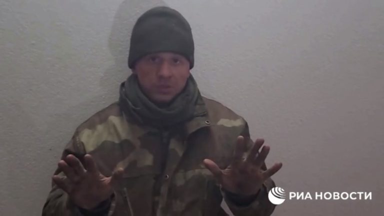 Ukrainischer Kriegsgefangener über Kiews Gräuelpropaganda — RT DE