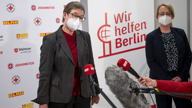 Berliner Senat möchte Impfgeschädigten nicht helfen – rbb-Beitrag zum Thema wurde entfernt — RT DE
