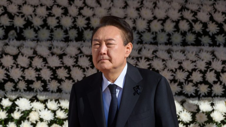 Südkoreas Präsident schließt Stationierung von Atomwaffen im Land nicht aus — RT DE