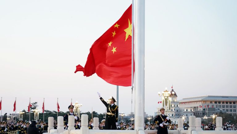 China lehnt Anstachelung zu regionaler Konfrontation in Asien ab — RT DE