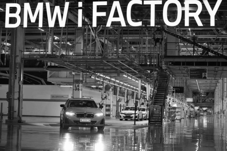 Naturzerstörung fürs Klima: BMW plant Riesen-Batteriewerk in Straubing