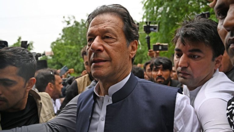 Pakistanischer Ex-Premier Imran Khan wirft Westen „selektive Wahrnehmung“ vor — RT DE