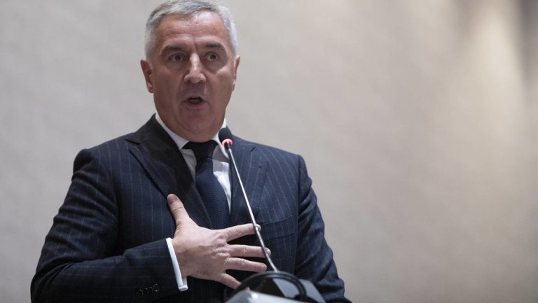 Langzeit-Präsident Đukanović löst Parlament auf — RT DE