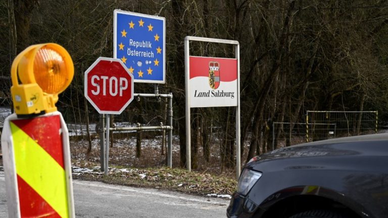 Nach Freilassung von Schleppern – Österreich verstärkt Grenzkontrollen zu Ungarn — RT DE