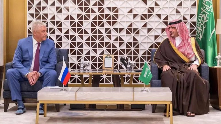 Russlands Innenminister besucht Saudi-Arabien — RT DE