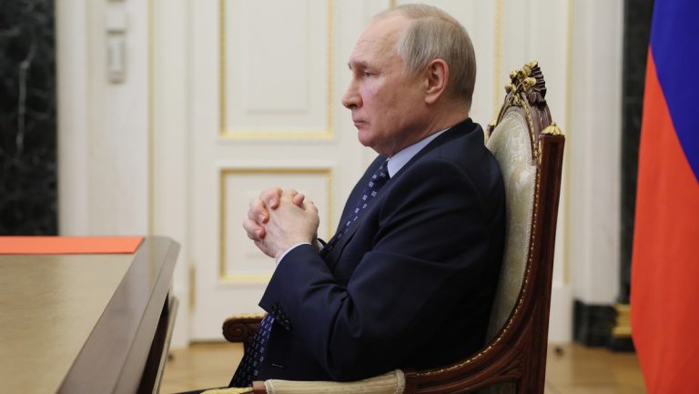 „Putin blufft nur“ – Westliche Politiker sehen in Weltkriegsgefahr nur ein Glücksspiel — RT DE