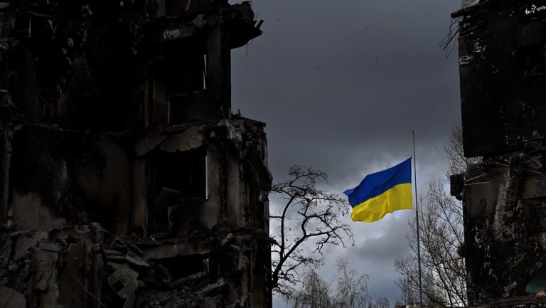 Das große Wagnis der NATO in der Ukraine ist gescheitert — RT DE