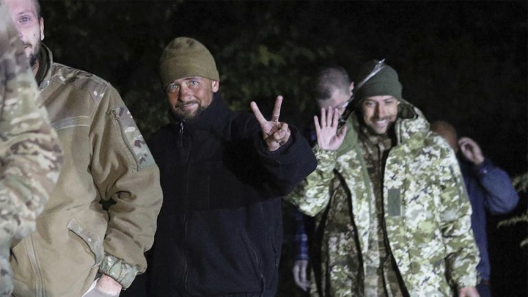 Russland überstellte befreite Kriegsgefangene direkt nach Ungarn – Kiew war nicht informiert — RT DE