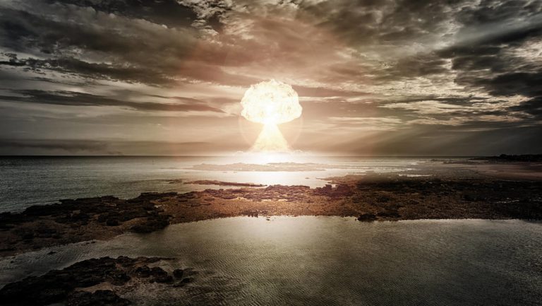 Warum Russland den Westen durch den Einsatz einer Atombombe nicht „ausnüchtern“ kann — RT DE