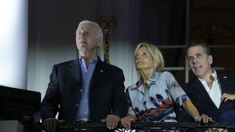 Präsident Biden tiefer in die Kiewer Geschäfte seines Sohnes verwickelt als angenommen — RT DE