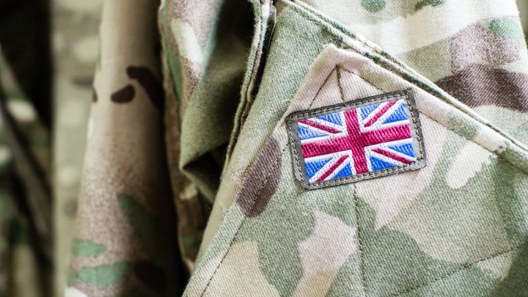 Großbritannien erwägt Beschäftigung neurodiverser Menschen beim Militär — RT DE