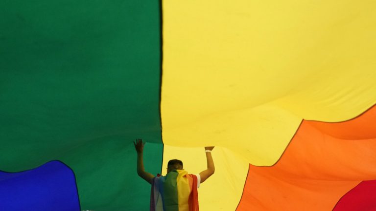Vučić will trotz EU keine Pro-LGBT-Gesetze in Serbien — RT DE