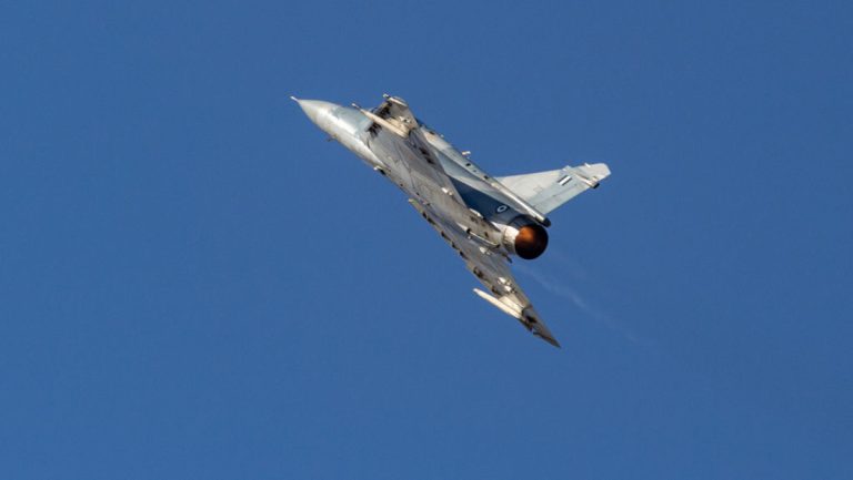 Mirage 2000 – Frankreichs „Trugbilder“ eines Krieges mit Russland — RT DE