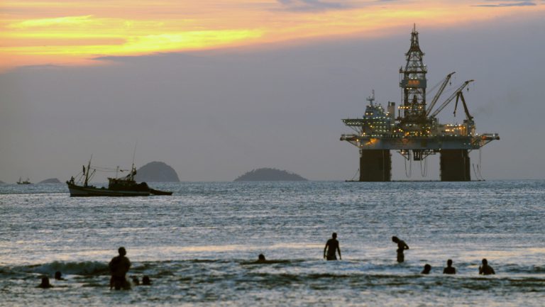 Russland nimmt Öllieferungen an Brasilien wieder auf — RT DE