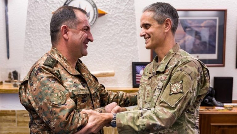 „Meilenstein“ – USA und Armenien beginnen militärische Zusammenarbeit — RT DE
