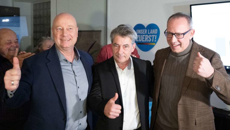 AfD stellt in Pirna mit parteilosem Kandidaten erstmals Bürgermeister — RT DE