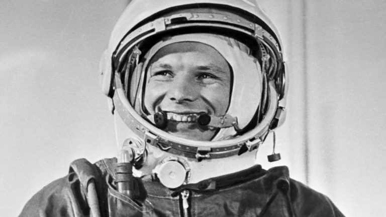 Sowjetische Lichtgestalt und Botschafter des Friedens – Juri Gagarin wird 90 — RT DE